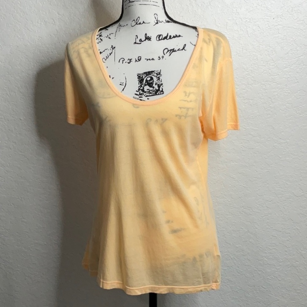 612 - Sundry NWT Yellow Scoop Neck T-Shirt, Size 2